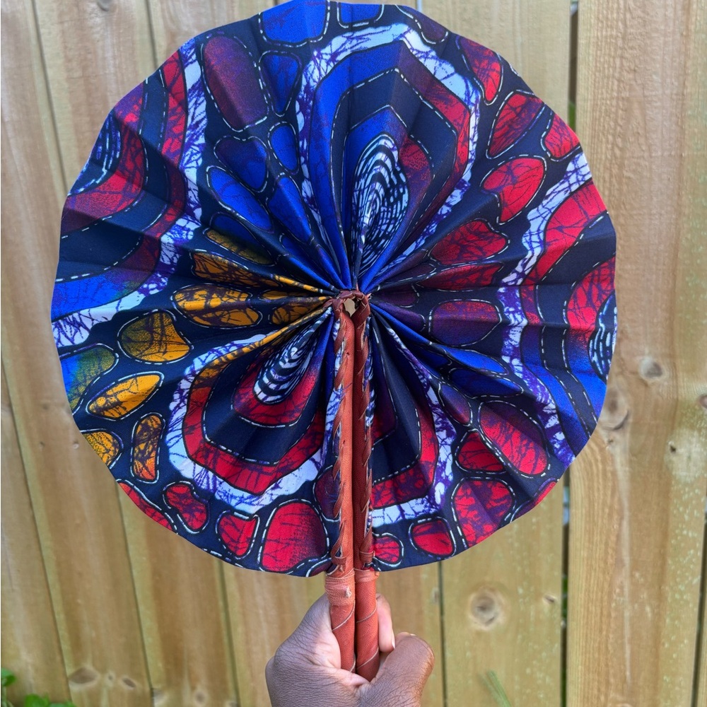 Colorful Handheld Fans - Picture 4 of 5